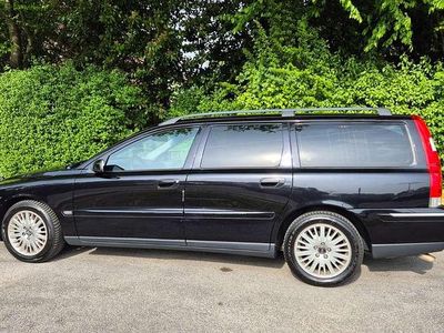Second-hand Volvo V70 Comfort 163 CP (119 kW) 2006 Negru Break