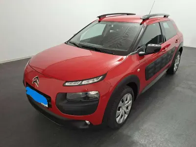 Gebraucht Citroën C4 Cactus Feel 82 PS (60 kW) 2015 Rot Kleinwagen