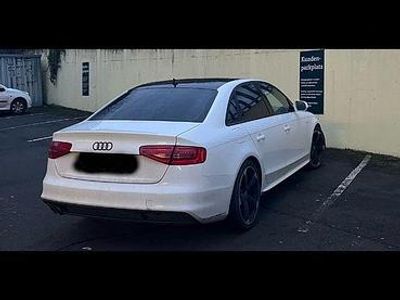 Gebraucht Audi A4 S-Line 150 PS (110 kW) 2014 Weiß Limousine