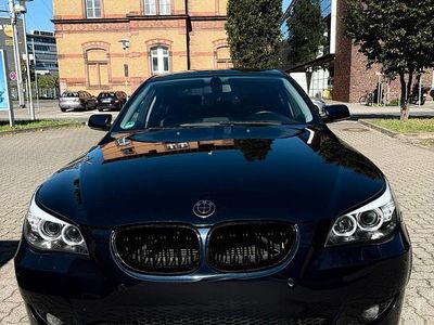 Gebraucht BMW 525 192 PS (141 kW) 2004 Blau Limousine