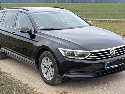 Gebraucht VW Passat Comfortline 150 PS (110 kW) 2019 Schwarz Kombi