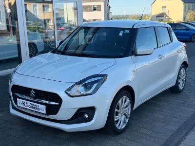 Usata Suzuki Swift Comfort 83 CV (61 kW) 2021 Bianco Utilitaria