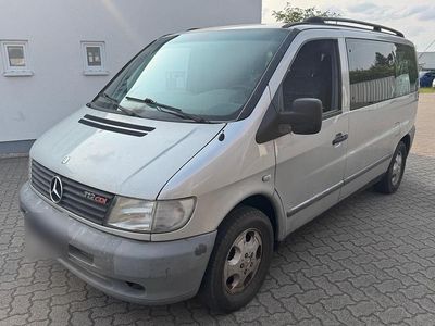 Second-hand Mercedes Vito 122 CP (89 kW) 1999 Gri Van