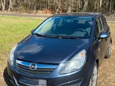 Usata Opel Corsa 69 CV (50 kW) 2010 Blu Utilitaria