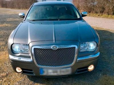 gebraucht Chrysler 300 crd in Grau