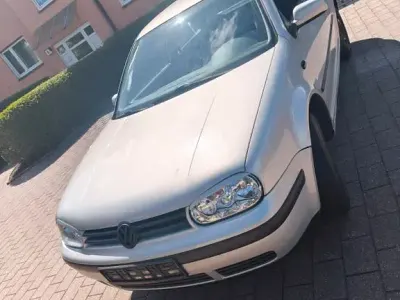 Gebraucht VW Golf III 75 PS (55 kW) 1998 Silber Limousine