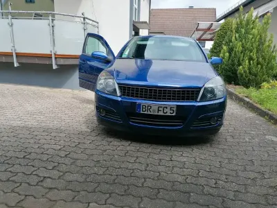 Gebraucht Opel Astra Cosmo 101 PS (74 kW) 2004 Blau Limousine