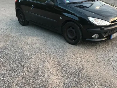 Occasion Peugeot 206 CC 105 PK (77 kW) 2003 Zwart Cabriolet