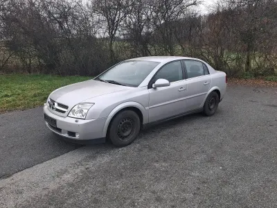 Gebraucht Opel Vectra 155 PS (114 kW) 2026 Silber Limousine