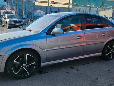 Gebraucht Opel Vectra 122 PS (89 kW) 2003 Limousine