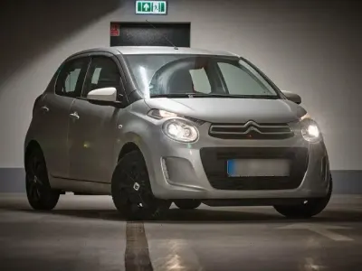 Gebraucht Citroën C1 Live 69 PS (50 kW) 2017 Silber Kleinwagen