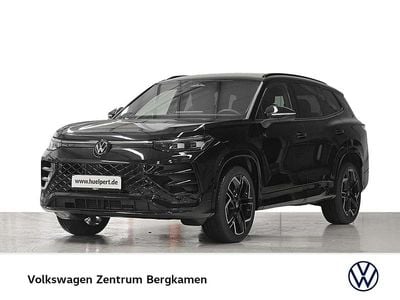 Neu VW Tayron R-line 193 PS (141 kW) 2026 Grenadillschwarz metallic SUV