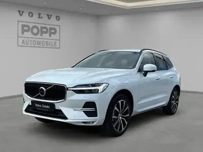 Gebraucht Volvo XC60 Core 197 PS (144 kW) 2023 Crystal white / metallic SUV