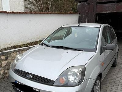 Gebraucht Ford Fiesta 100 PS (73 kW) 2002 Grau Kleinwagen