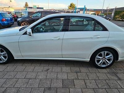 Mercedes E220