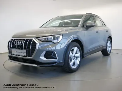 Gebraucht Audi Q3 Advanced 150 PS (110 kW) 2022 Chronosgrau metallic SUV