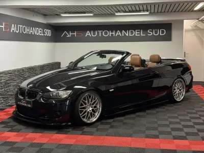 Gebraucht BMW 325 Cabriolet Sport Line 197 PS (144 kW) 2009 Schwarz Cabrio