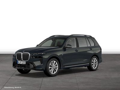 Second-hand BMW X7 M Sport 340 CP (250 kW) 2025 Gri SUV