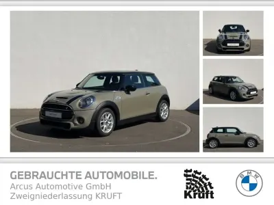Gebraucht Mini Cooper S Pepper 192 PS (141 kW) 2020 Grau Kleinwagen