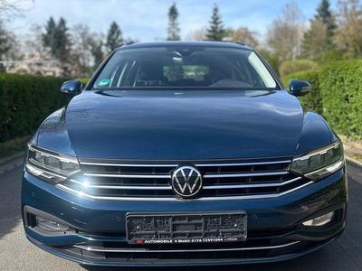 Gebraucht VW Passat Business 150 PS (110 kW) 2022 Blau Kombi