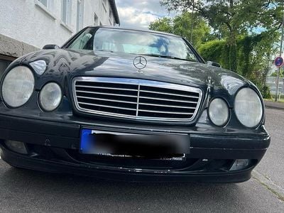 Mercedes CLK230