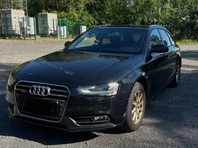 Gebraucht Audi A4 Ambiente 177 PS (130 kW) 2014 Schwarz Kombi