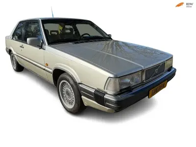Usado Volvo 780 170 CV (125 kW) 1990 Dorado Coupe