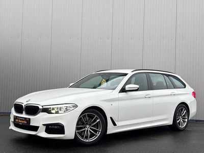 Weiß Gebraucht 2019 BMW 520 Performance Kombi | 20.499 € (Fairer Preis)