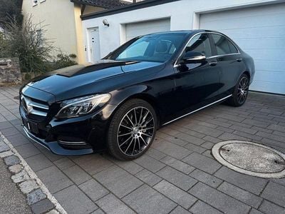 Second-hand Mercedes C400 Avantgarde 333 CP (244 kW) 2015 Negru Berlinǎ