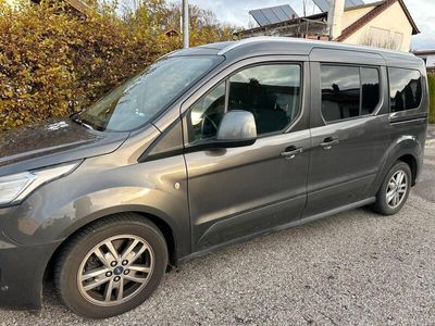 Ford Grand Tourneo Connect