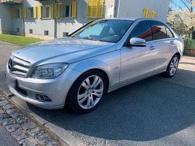 Gebraucht Mercedes C200 Avantgarde 184 PS (135 kW) 2009 Silber Limousine