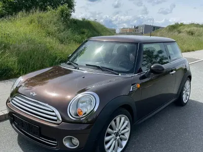 Gebraucht Mini Cooper 122 PS (89 kW) 2010 Braun Kleinwagen