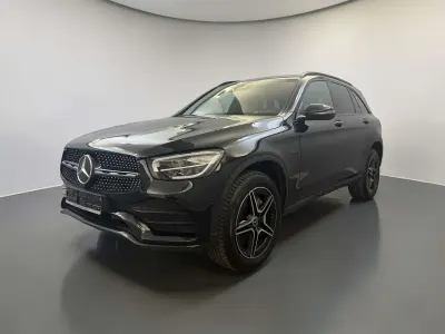 Gebraucht Mercedes GLC300 AMG line 194 PS (142 kW) 2021 Schwarz SUV