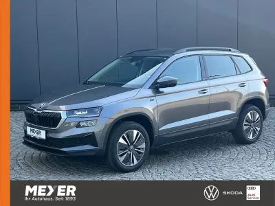Neu Skoda Karoq Tour 150 PS (110 kW) 2026 Graphitegrau metallic SUV