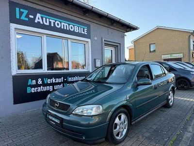 Gebraucht Opel Astra 101 PS (74 kW) 2001 Jadegrün Limousine