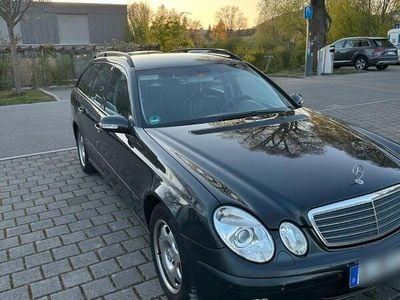 Mercedes E320