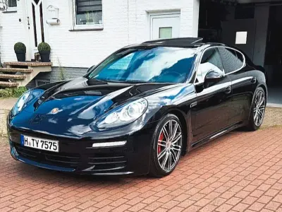 Gebraucht Porsche Panamera S 420 PS (308 kW) 2015 Schwarz Kleinwagen