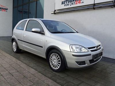 Silber Gebraucht 2004 Opel Corsa Enjoy Limousine | 2.980 € (Fairer Preis)