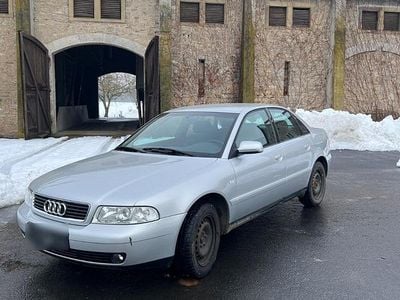 Usata Audi A4 100 CV (73 kW) 2000 Argento Berlina