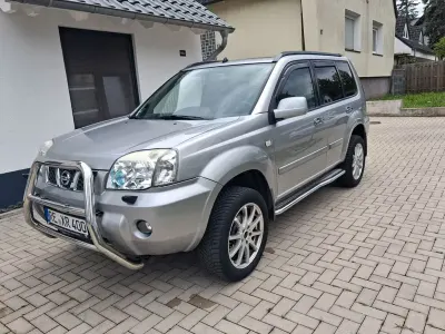 Gebraucht Nissan X-Trail 136 PS (100 kW) 2005 Silber SUV