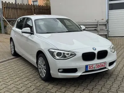 Gebraucht BMW 114 102 PS (75 kW) 2014 Weiß Kleinwagen