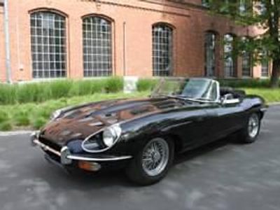 Second-hand Jaguar E-Type 255 CP (187 kW) 1970 Negru Cabrio
