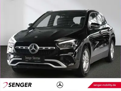 Käytetty Mercedes GLA200 Advanced 163 HP (119 kW) 2024 Musta Katumaasturi