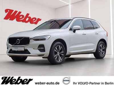Weiss Gebraucht 2022 Volvo XC60 Momentum SUV | 29.890 € (Fairer Preis)