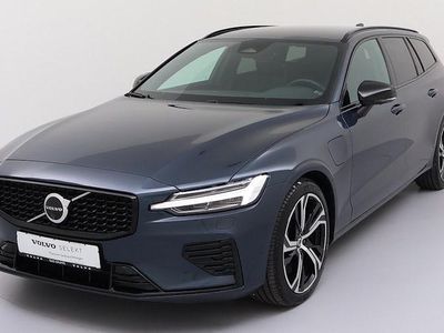 Blau Gebraucht 2025 Volvo V60 Plus Kombi | 38.450 € (Superpreis)