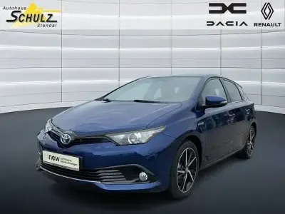 Gebraucht Toyota Auris Hybrid Team 99 PS (72 kW) 2018 Blau Limousine