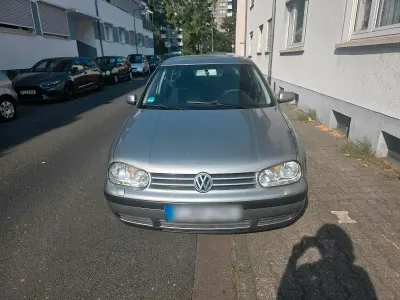 Gebraucht VW Golf IV 110 PS (80 kW) 2002 Grau Kleinwagen