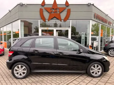 Gebraucht Mercedes B170 116 PS (85 kW) 2005 Schwarz Van / Kleinbus