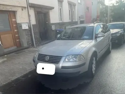 Gebraucht VW Passat 101 PS (74 kW) 2005 Silber Kombi