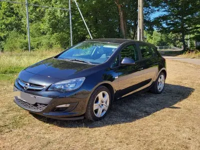 Gebraucht Opel Astra Energy 120 PS (88 kW) 2014 Limousine